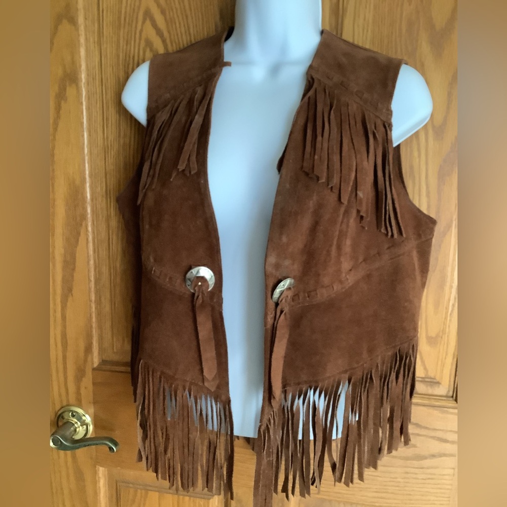 Vintage suede fringe vest. Ms Pioneer.  10 .  See measurements